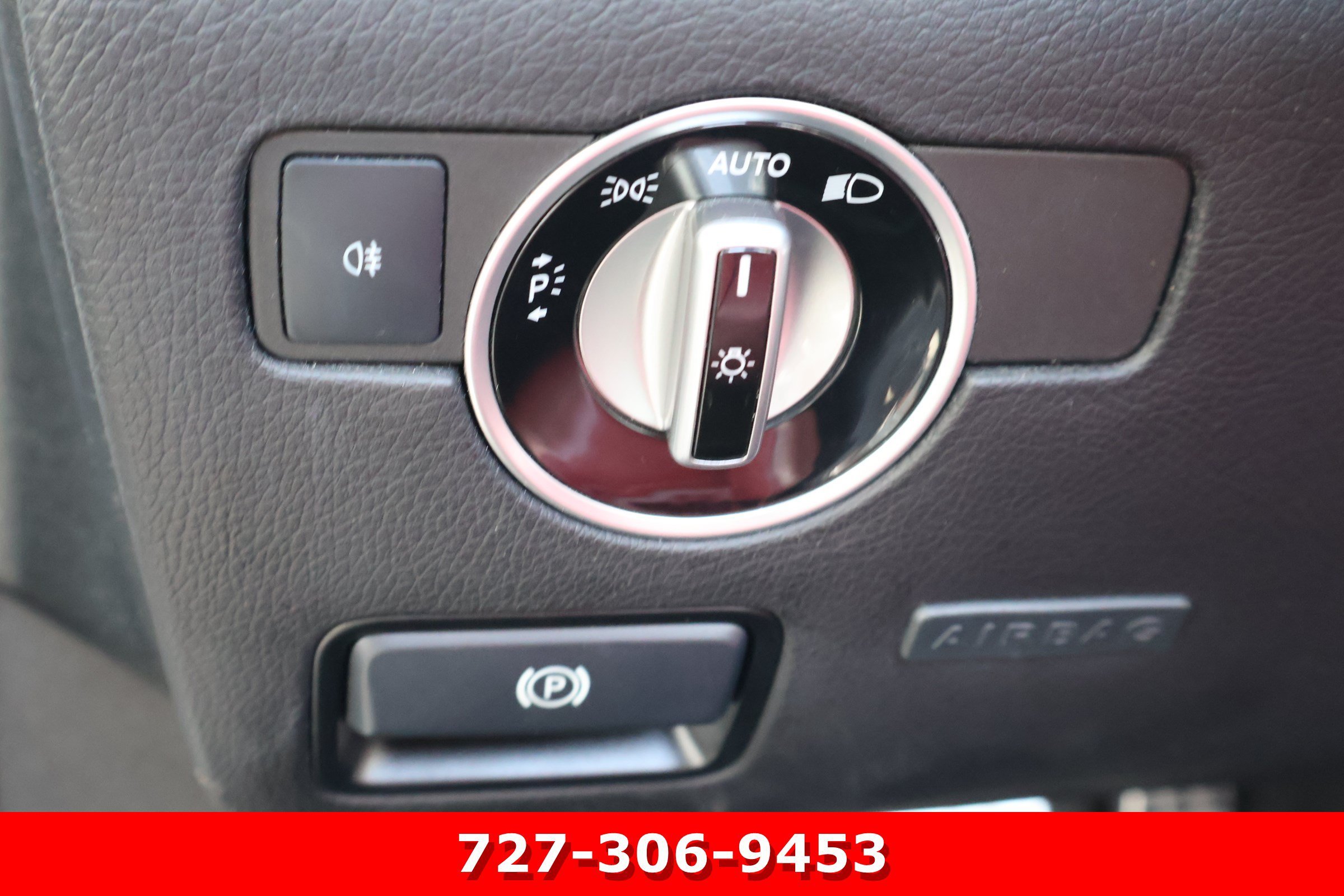 Used 2016 Silver Mercedes-Benz SLK 300 image 16