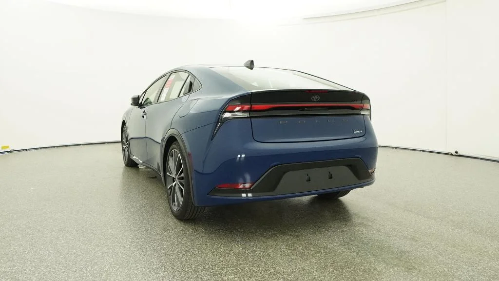 New 2026 Reservoir Blue Toyota XLE image 9