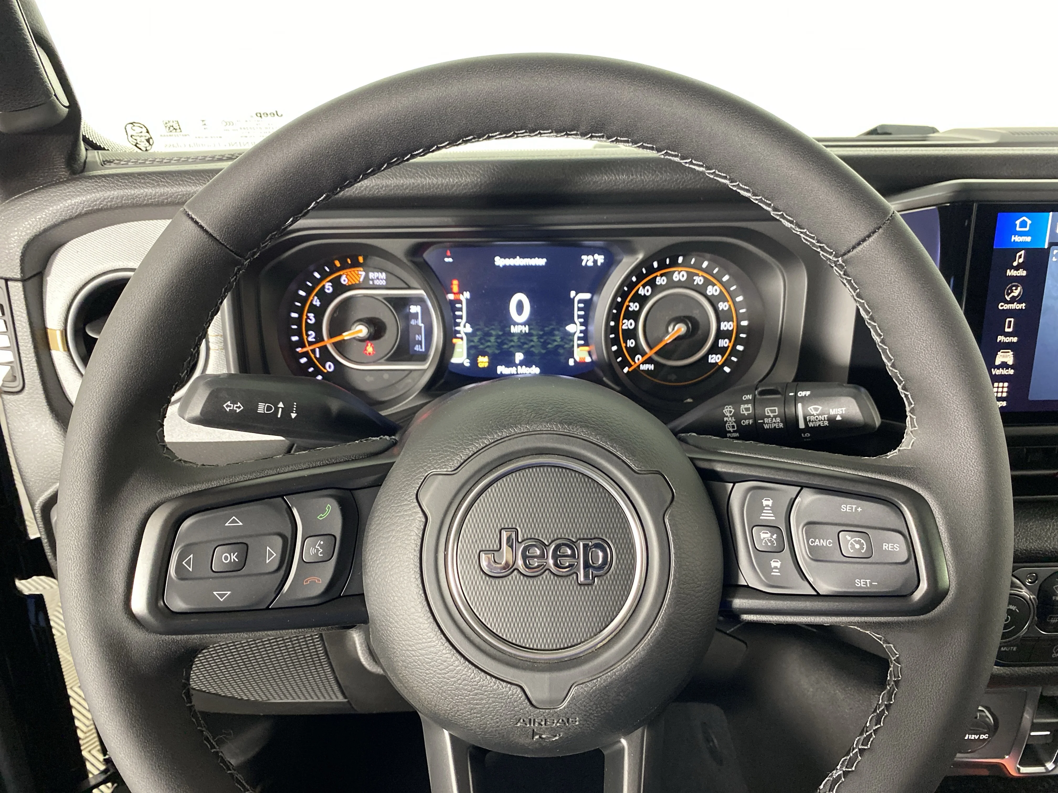 New 2026 Black Clear-Coat Exterior Paint Jeep Sport S image 17