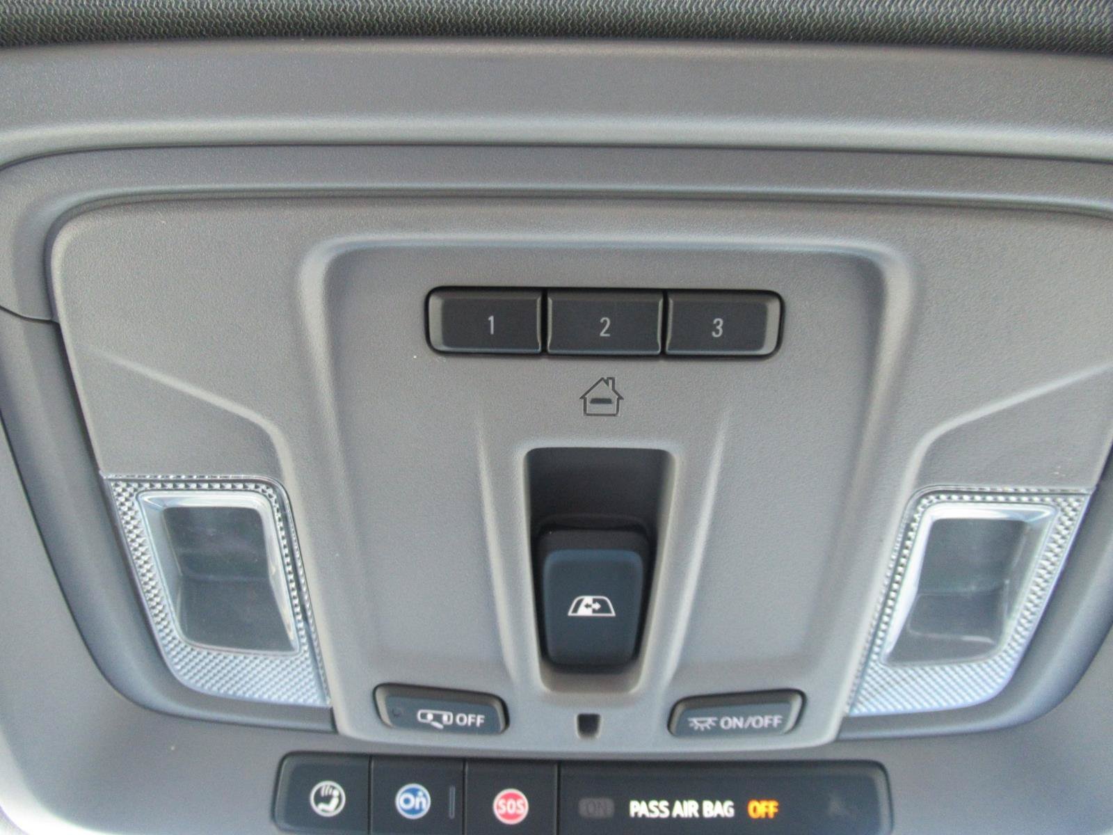 Used 2026 White Chevrolet RST image 29