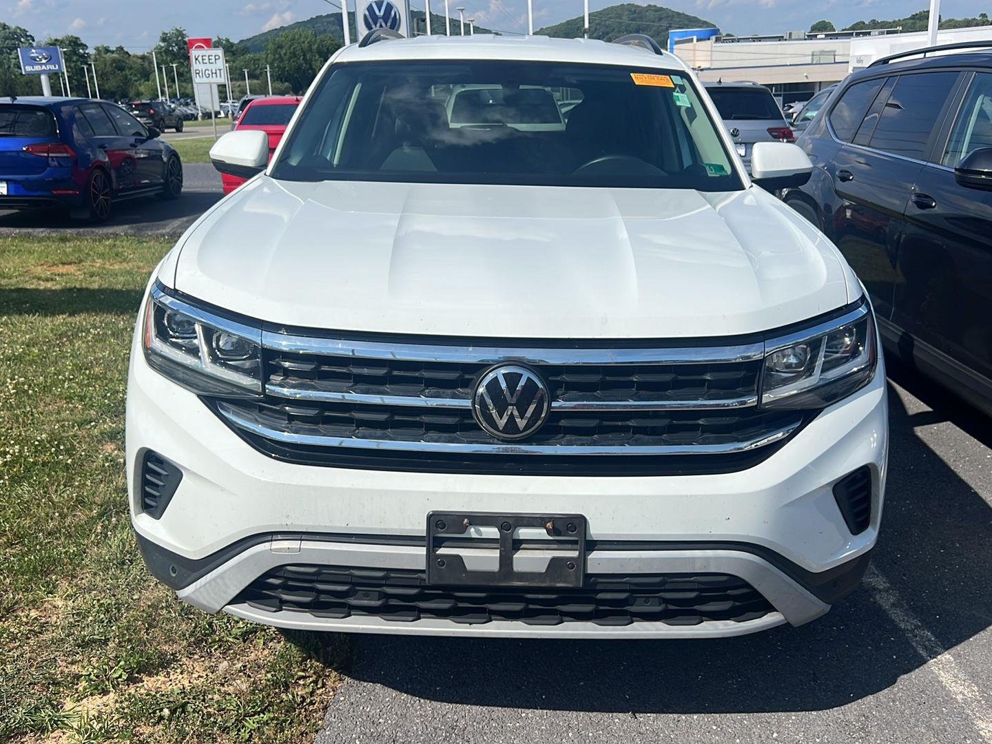 Used 2023  Volkswagen V6 SE 4Motion w/ Tech image 10