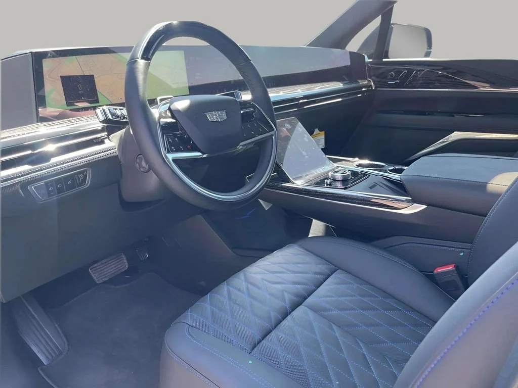 2025 Cadillac Escalade IQ Sport 1 - Photo 23