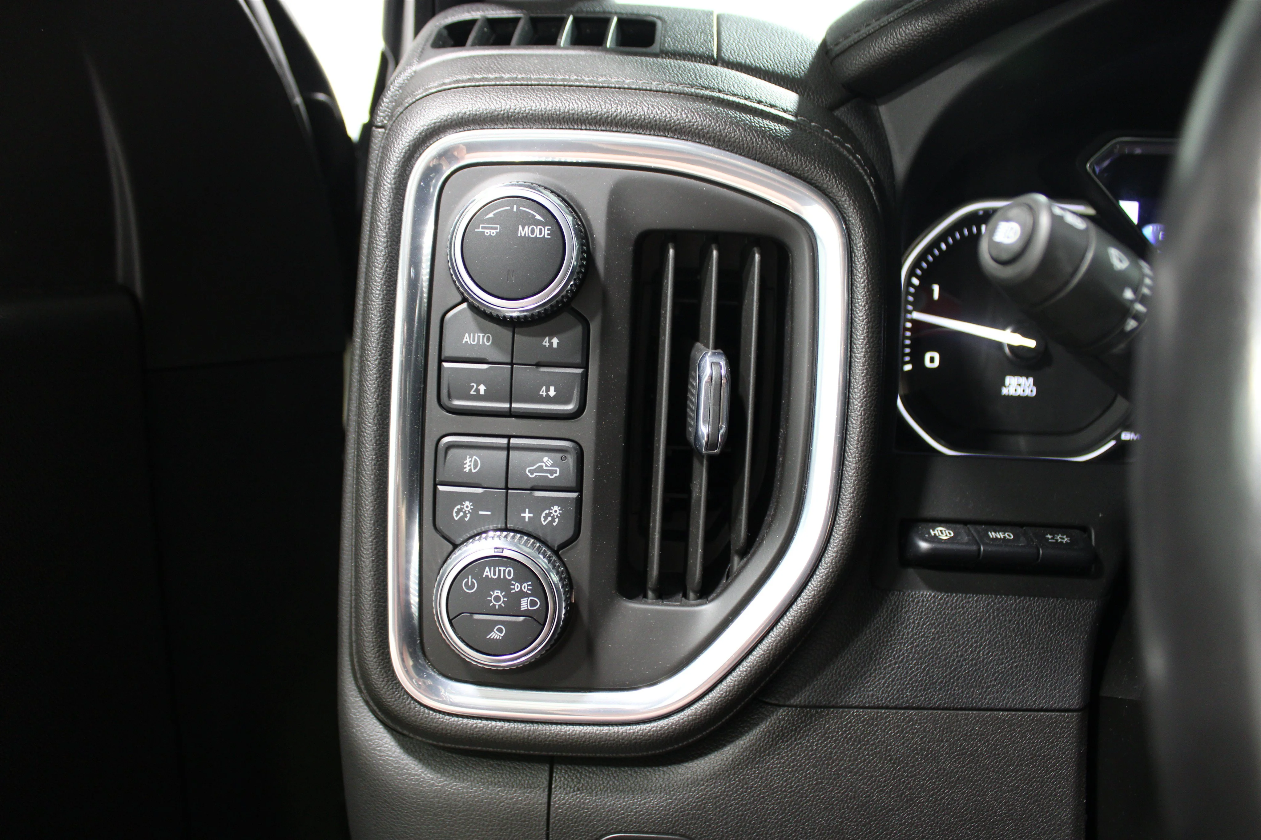 2023 GMC Sierra 2500 Denali HD Denali - Photo 8