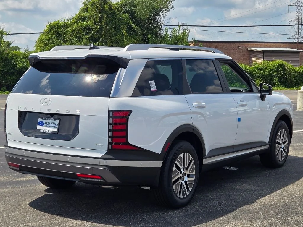 New 2026 White Pearl Hyundai SEL Premium image 12