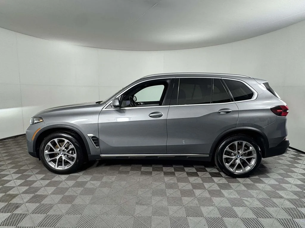 Certified Used 2024 Gray BMW xDrive40i image 11