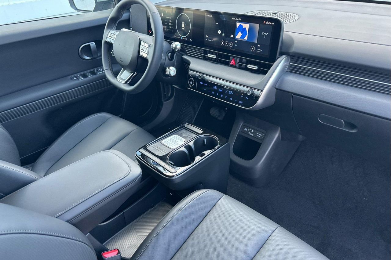 New 2026 Cyber Gray Hyundai SEL image 16