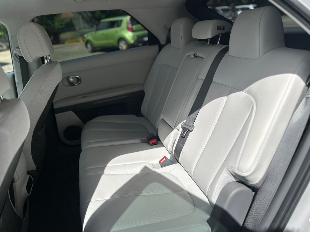 Used 2023 Gray Hyundai SEL image 15