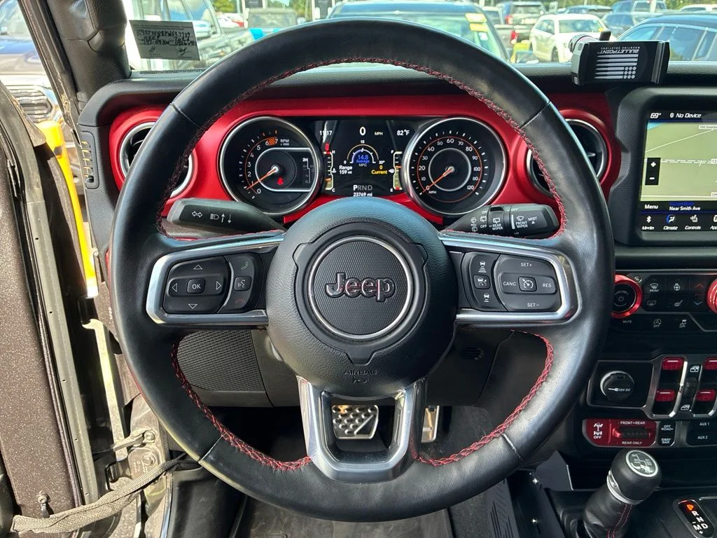 Used 2023 Gray Jeep Rubicon image 21