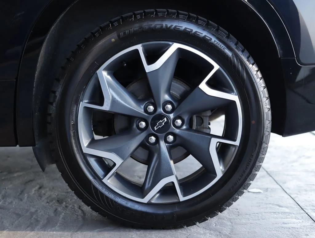 Used 2020 Midnight Blue Metallic Chevrolet RS image 42