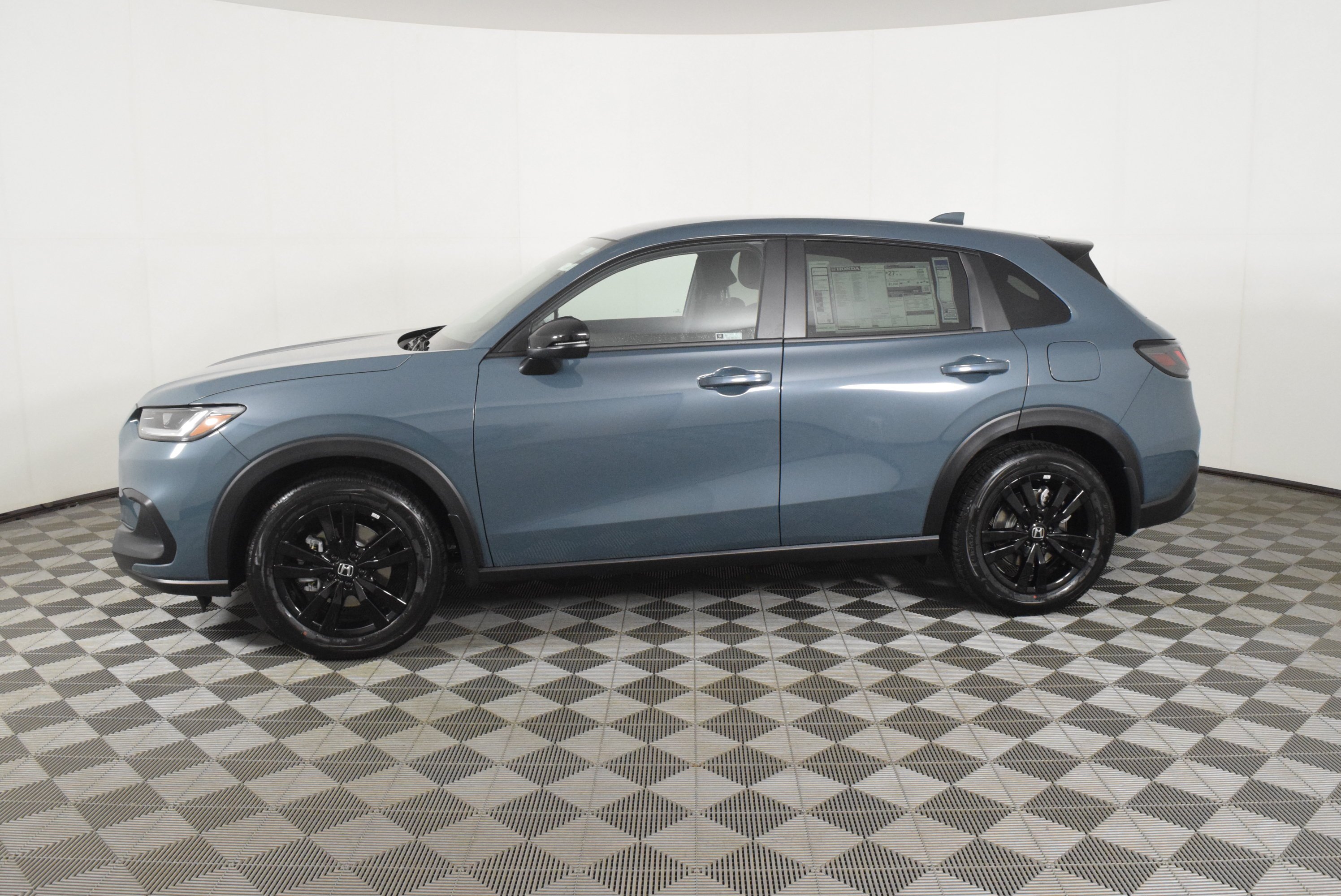 New 2027 Nordic Forest Pearl Honda Sport image 9