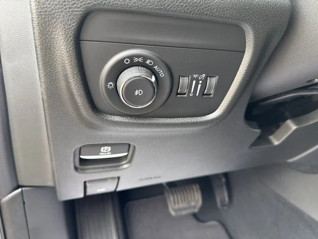 New 2026 Gray Jeep Limited image 32