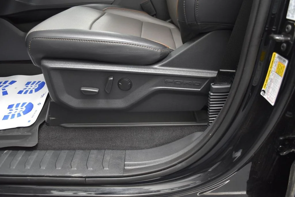 2025 Ford F-150 Lariat - Photo 16