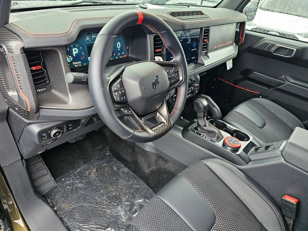 New 2025 Shelter Green Metallic Ford Raptor® image 19