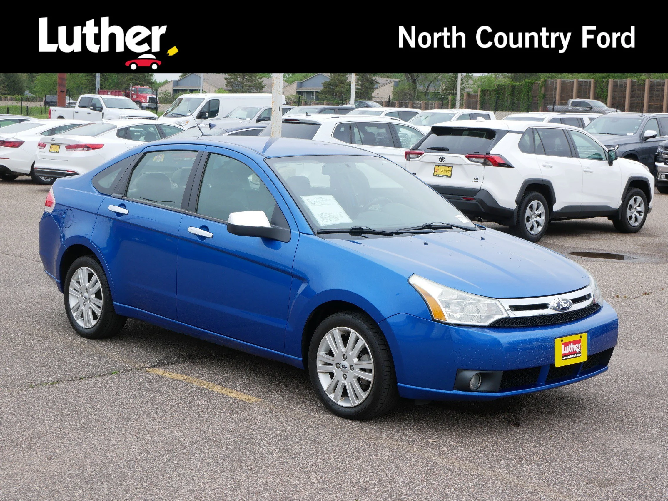 2011 Ford Focus SEL's photo