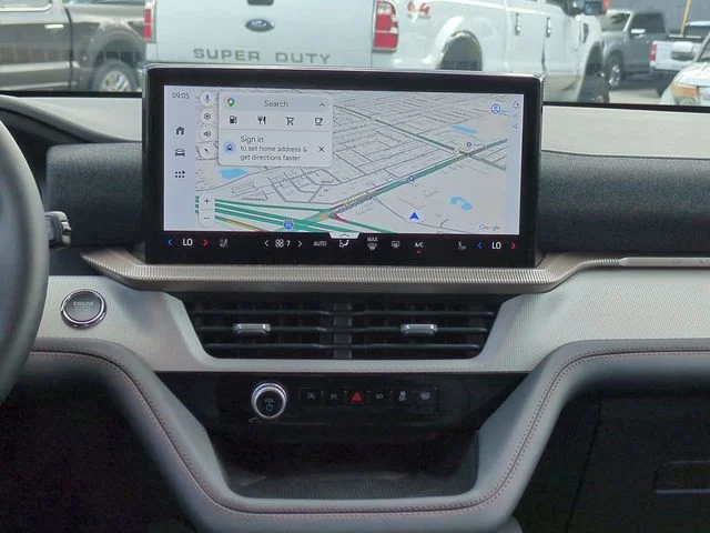 New 2026 Star White Metallic Tri-Coat Ford Active image 18