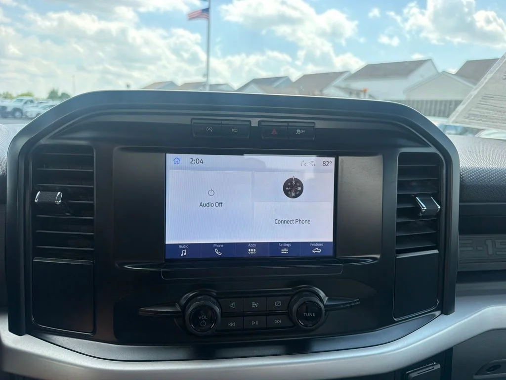 Used 2023 White Ford XL image 29