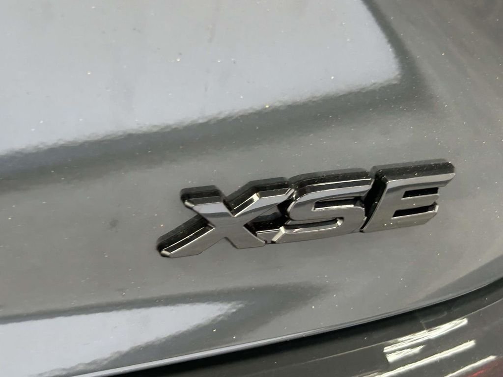 Used 2026  Toyota XSE image 11