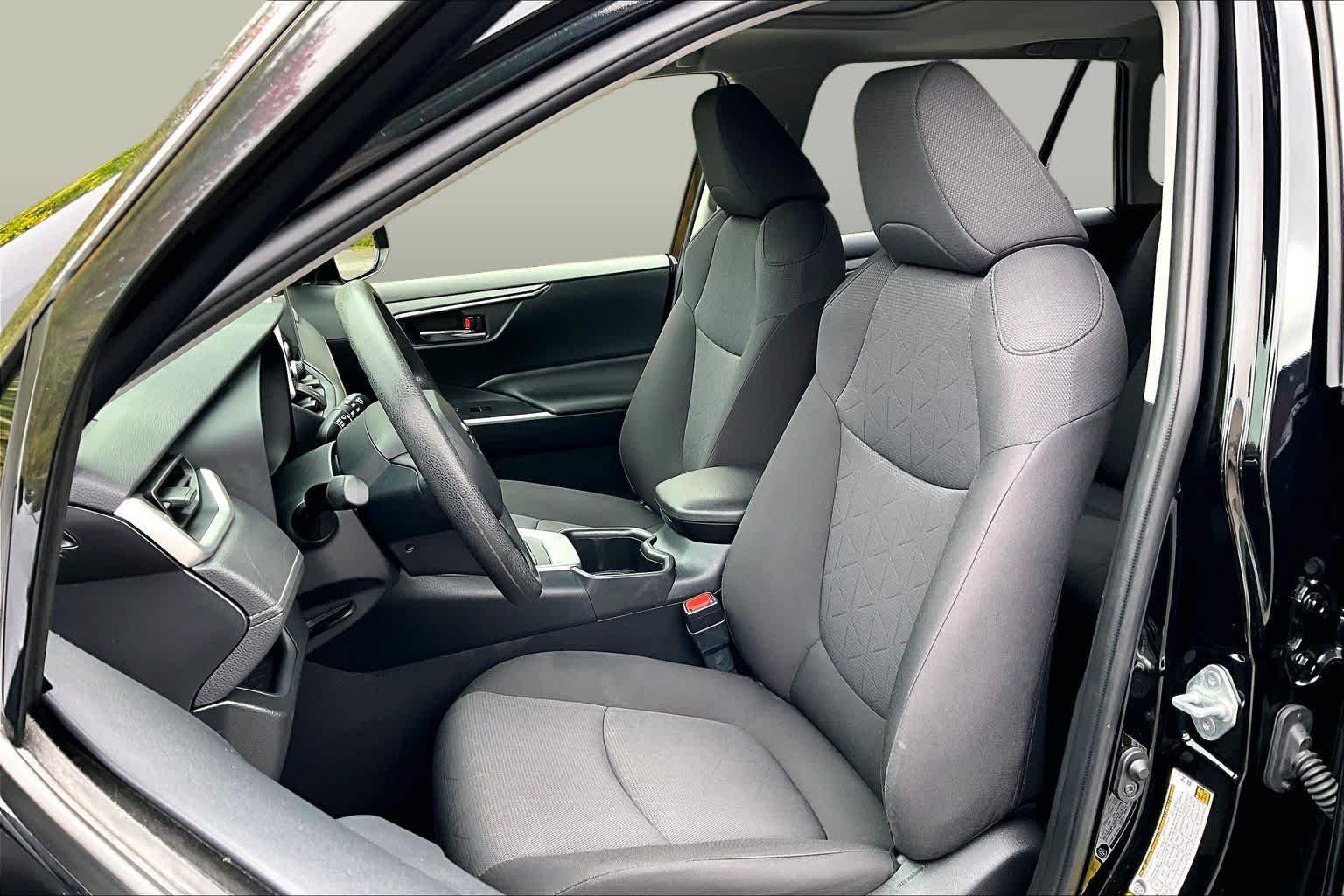 Used 2023 Midnight Black Metallic Toyota Hybrid XLE image 9
