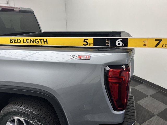 Used 2023 Sterling Metallic GMC SLE image 31