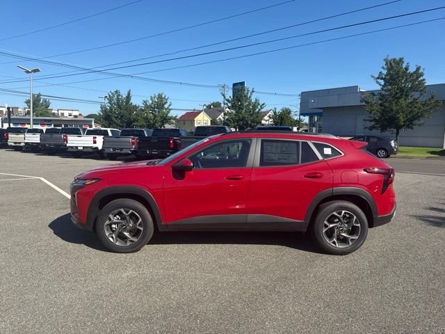 2026 Chevrolet Trax LT - Photo 2