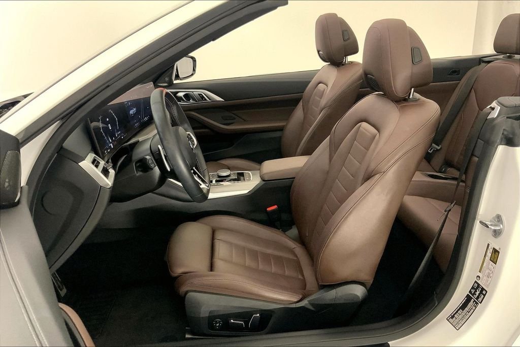 Used 2025 Mineral White Metallic BMW  image 13