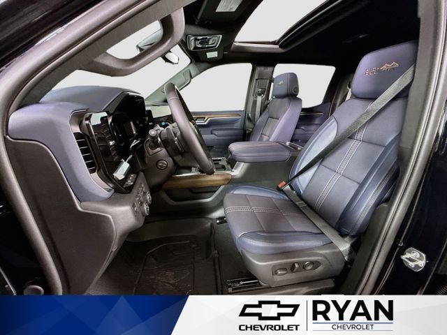 New 2026 Black Chevrolet High Country image 22