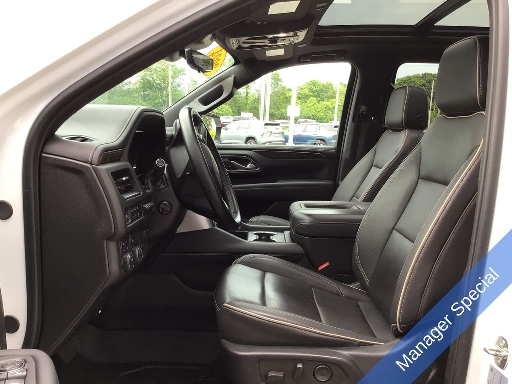 Used 2024 White Chevrolet Premier image 24