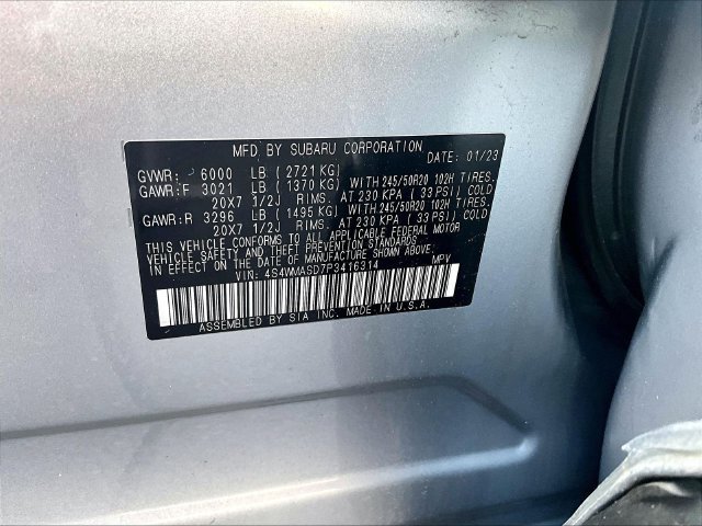 Used 2023 Ice Silver Metallic Subaru Limited image 34