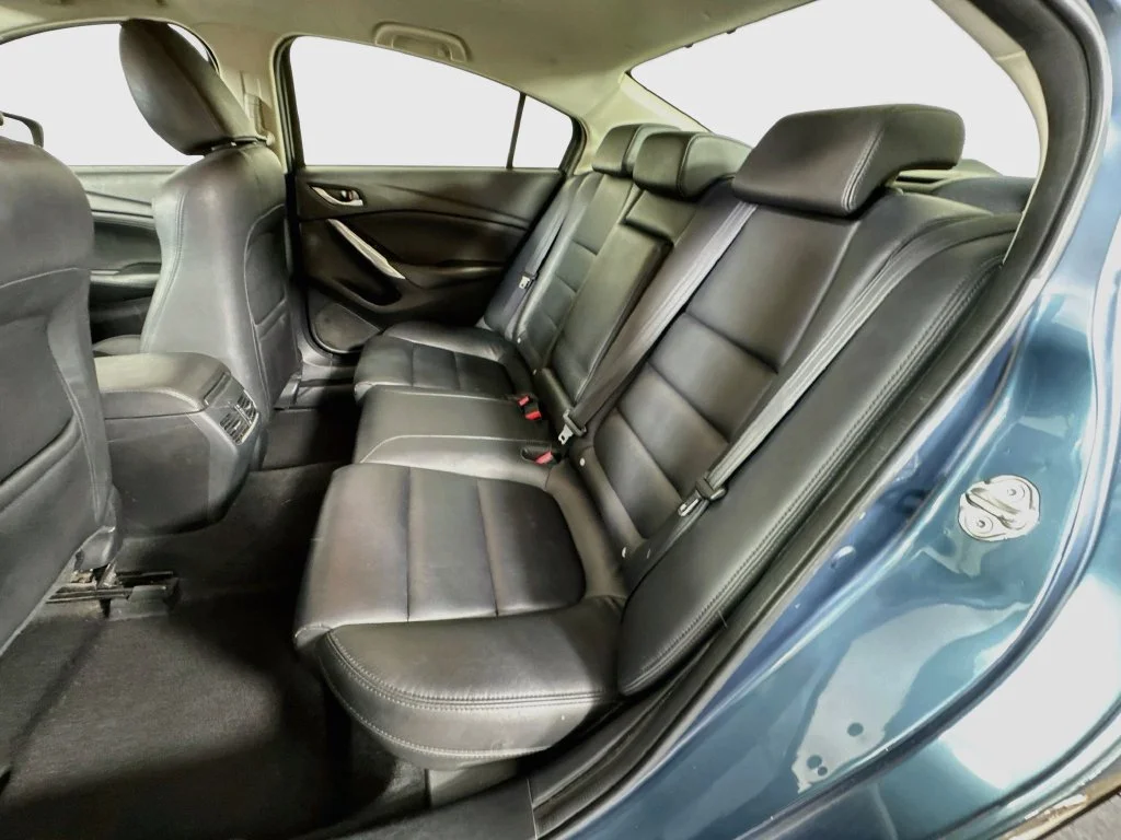 Used 2015 Blue Mazda i Touring image 27