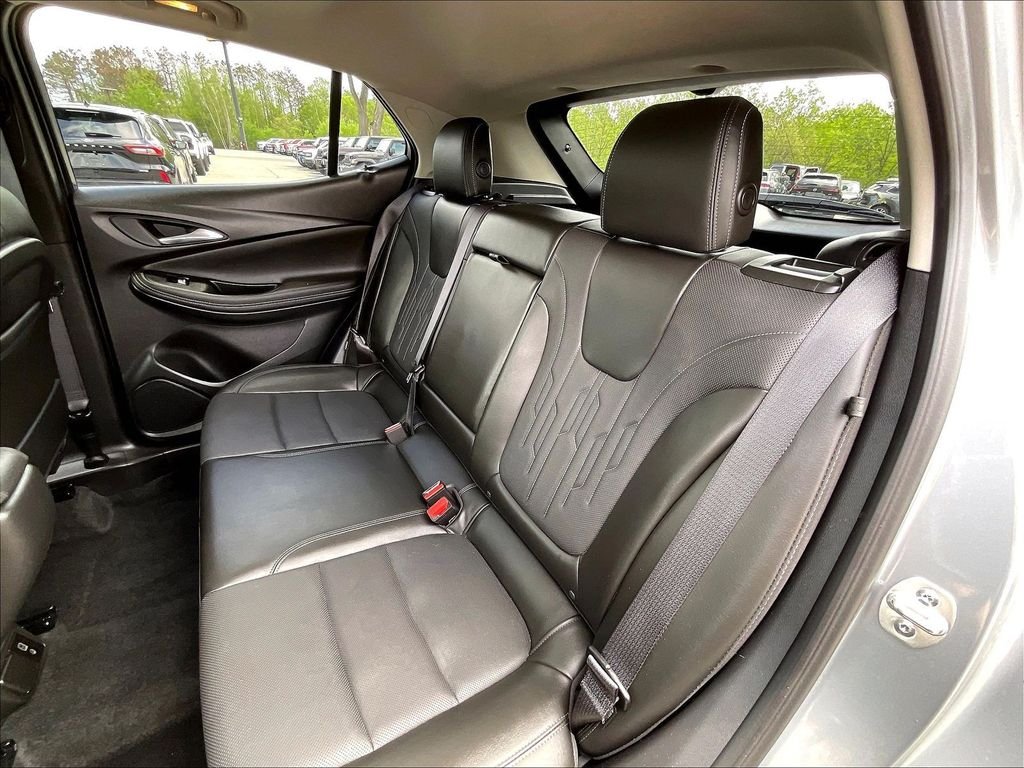 Used 2024 Silver Buick Avenir image 14