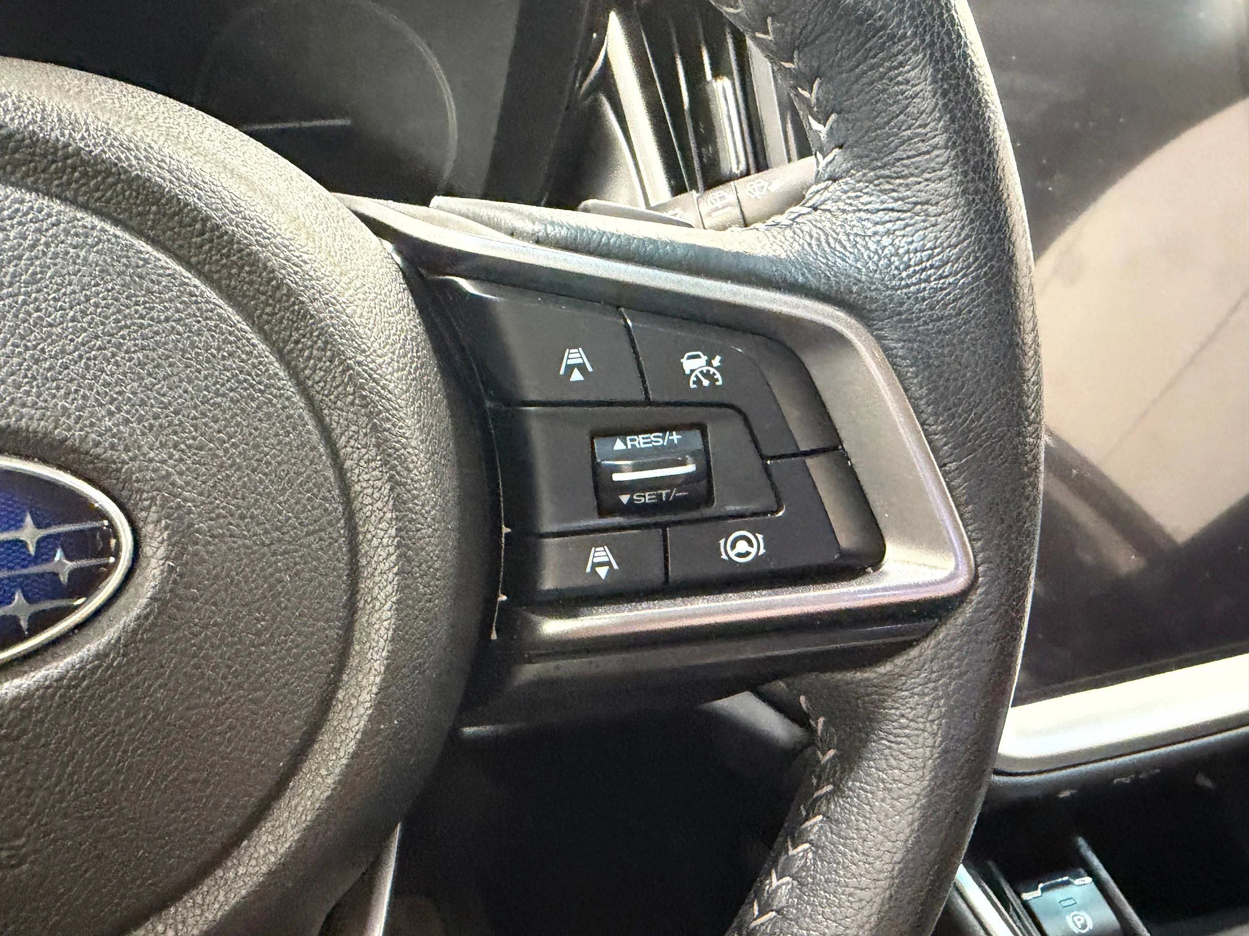 Used 2022 Gray Subaru Premium image 37