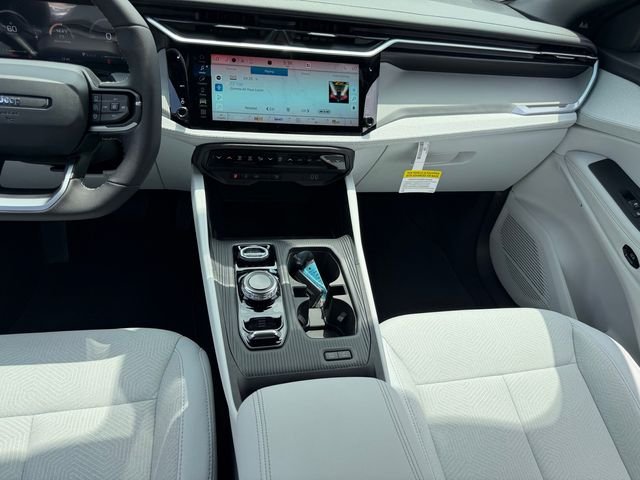 New 2026 Sting-Gray Clear-Coat Exterior Paint Jeep Laredo image 15