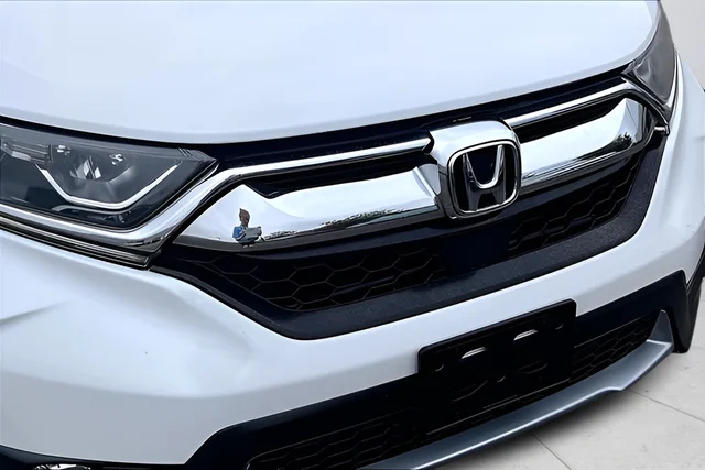 Used 2019  Honda EX image 33