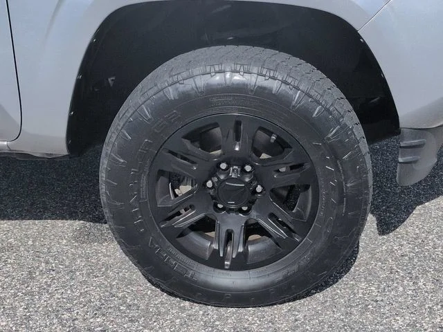 Certified Used 2020 Silver Toyota SR image 11