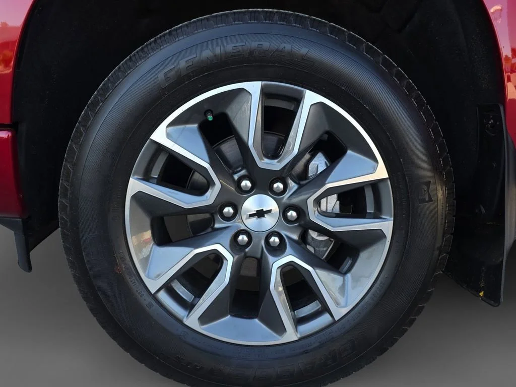 Used 2023 Radiant Red Tintcoat Chevrolet RST image 14