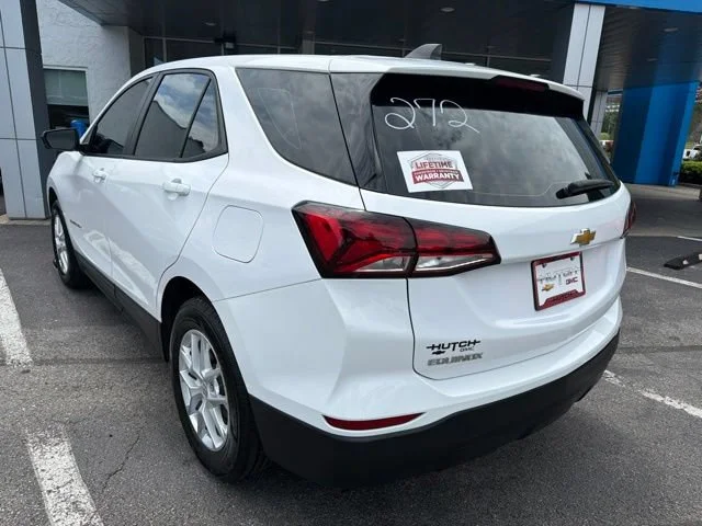 Used 2024 Summit White Chevrolet LS image 5