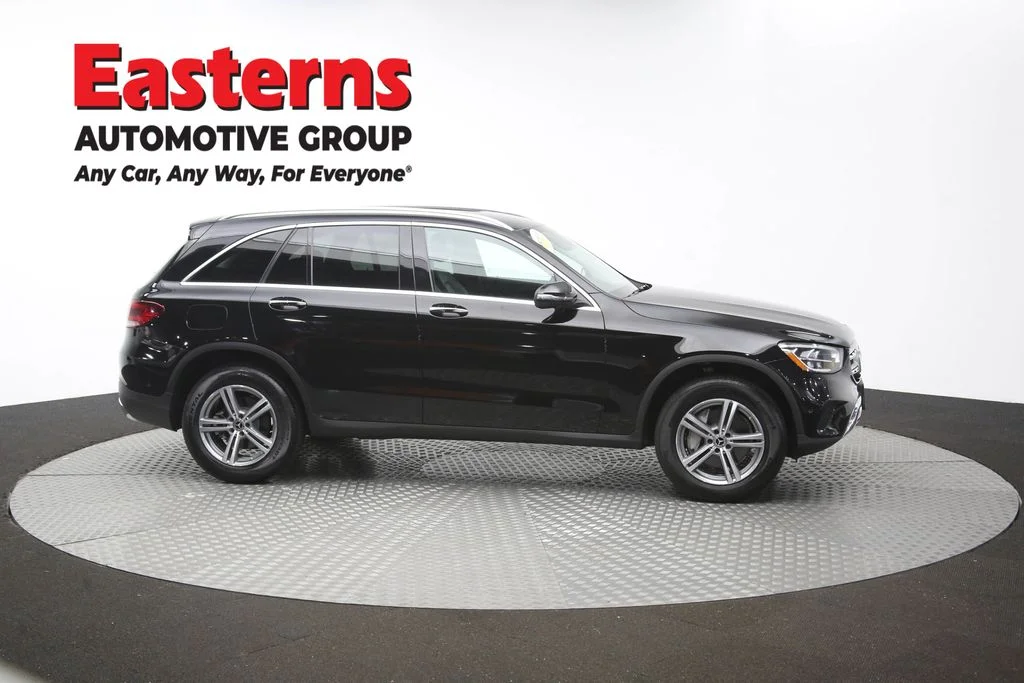 Used 2021 Black Mercedes-Benz GLC 300 image 47