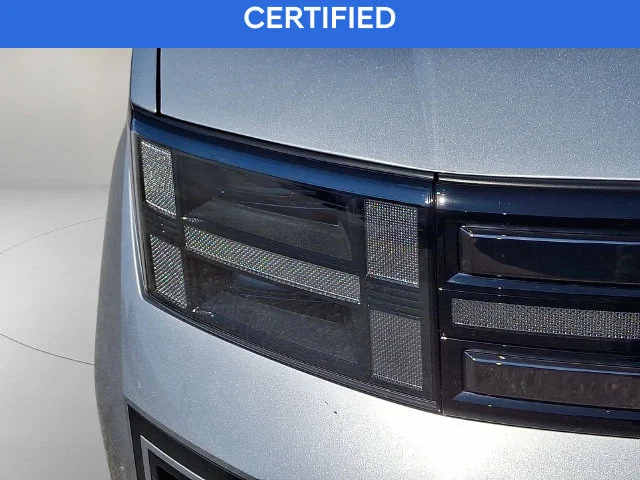 Used 2025 Silver Hyundai Limited image 9