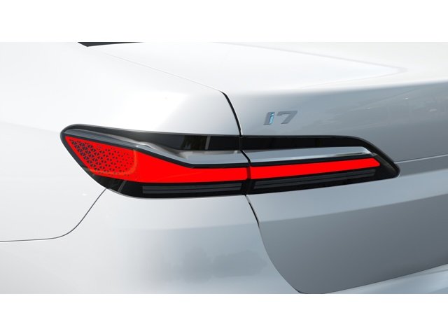 Pre-Owned 2024 BMW I7 XDrive60