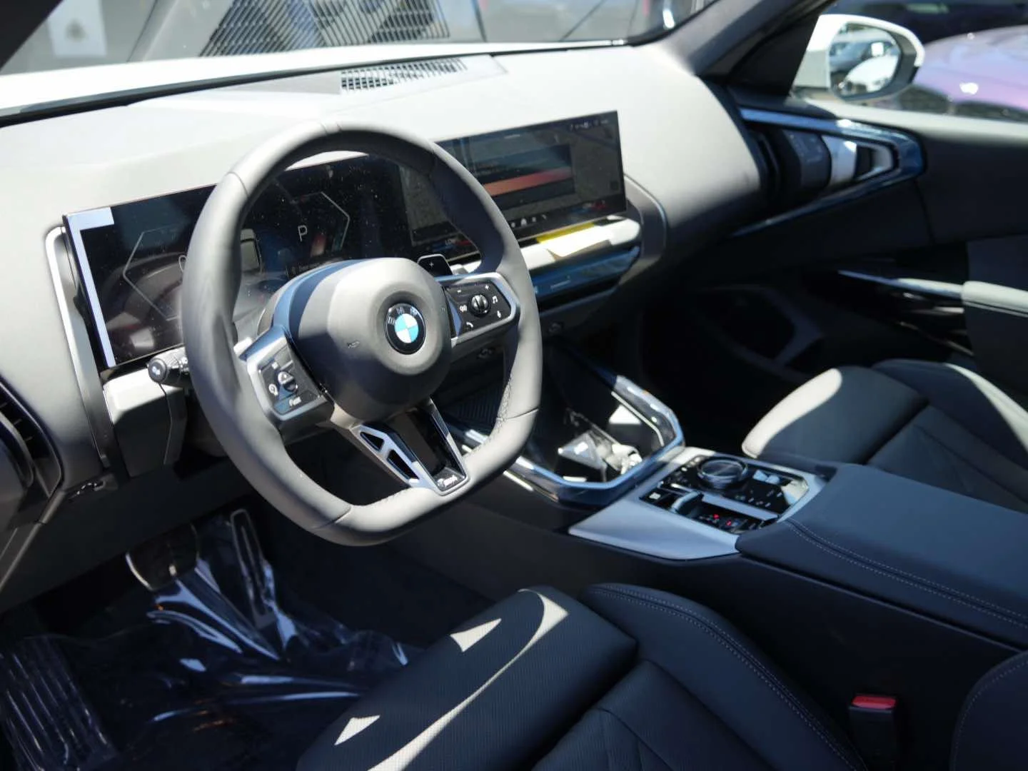 New 2026 Alpine White BMW 30 xDrive image 13