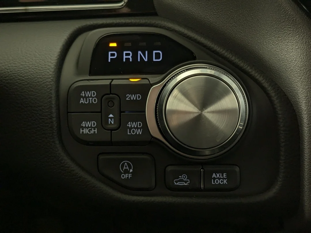 New 2026 Black RAM Rebel - - Level 2 Equip Grp - 14.4 Touchscreen - Harman Kardon Audio - Leather & More! image 19