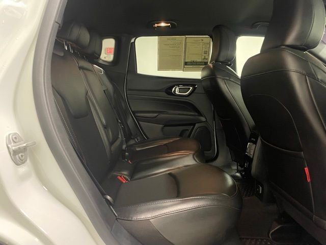 Used 2023 White Jeep Trailhawk image 23