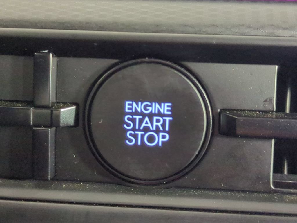 Used 2025 Green Hyundai Calligraphy image 40