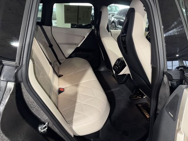 Certified Used 2024 Black Sapphire Metallic BMW xDrive50 image 12