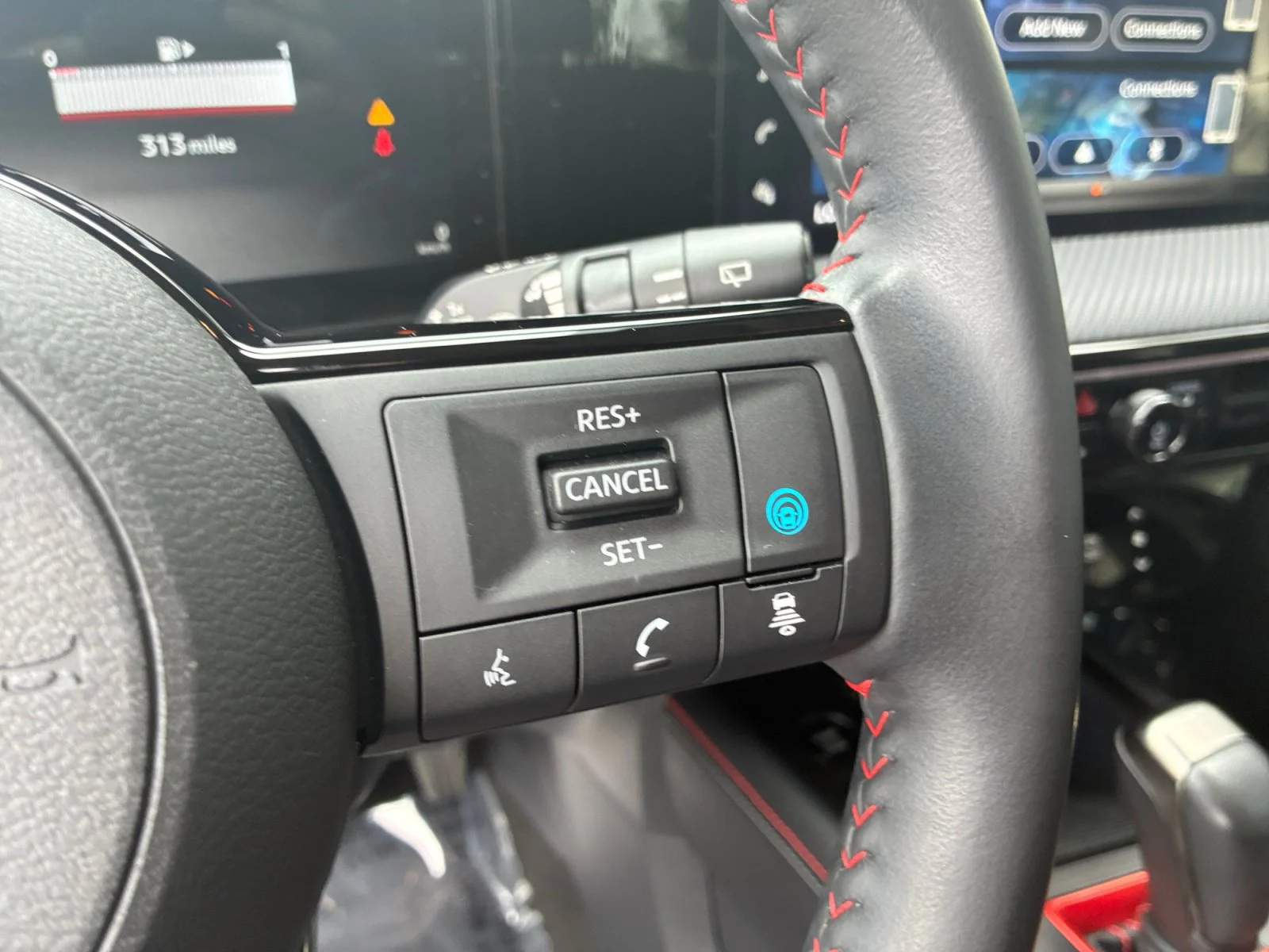 Certified Used 2025 Super Black Nissan SR image 12