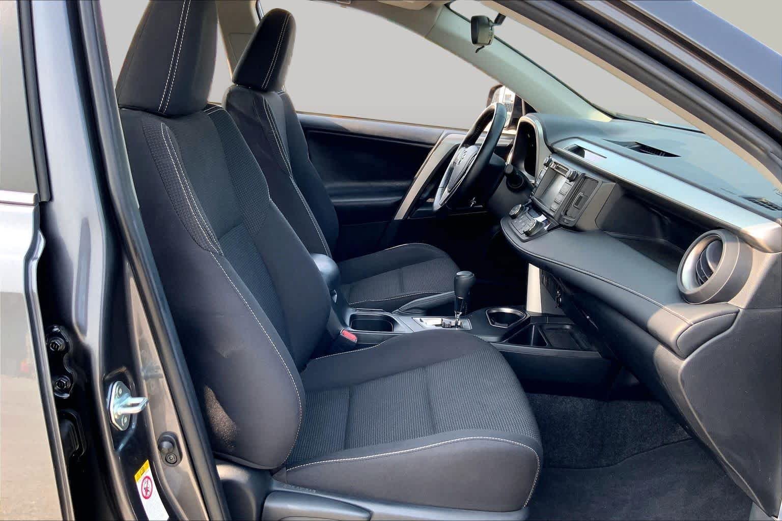 Used 2018 Magnetic Gray Metallic Toyota Hybrid LE image 9
