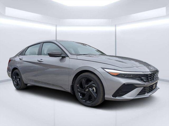 New 2026 Silver Hyundai SEL Sport Premium image 1