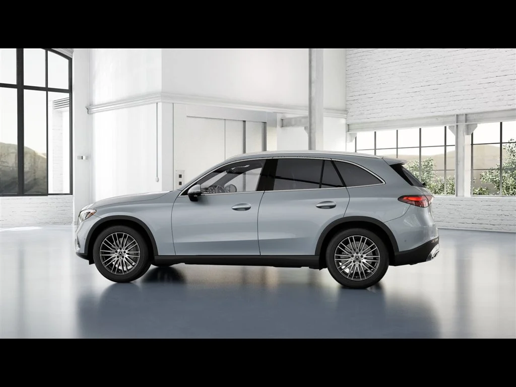 New 2026 Cirrus Silver Metallic Mercedes-Benz GLC 300 image 75