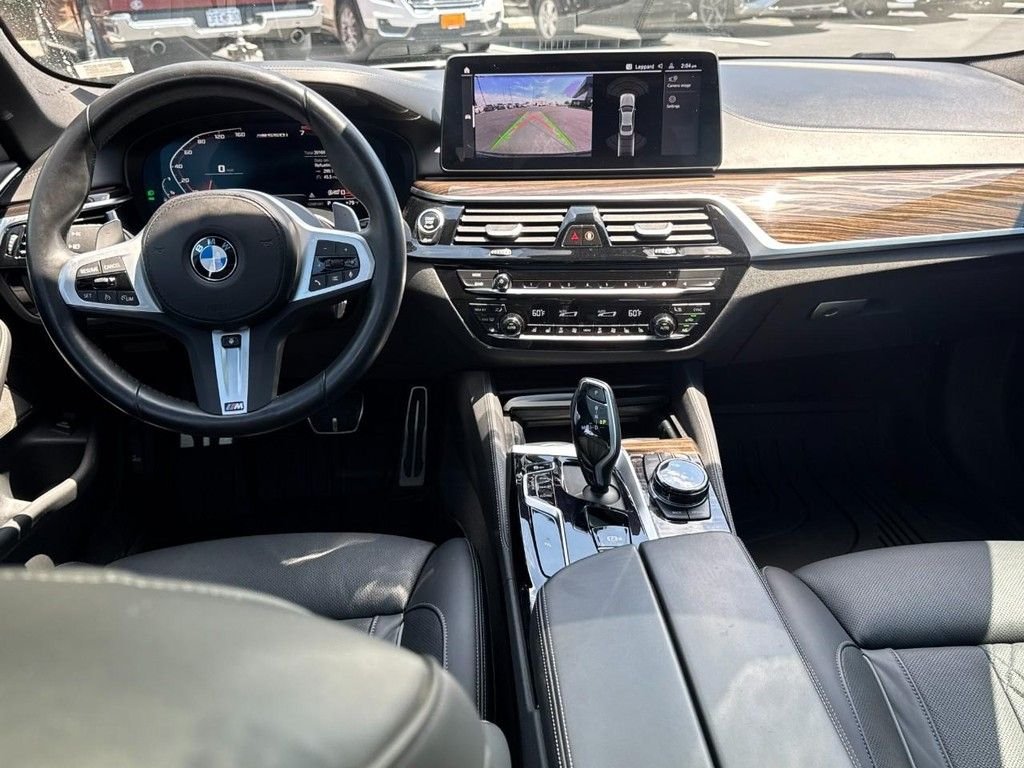 Used 2023 Black Sapphire Metallic BMW M550i xDrive image 12