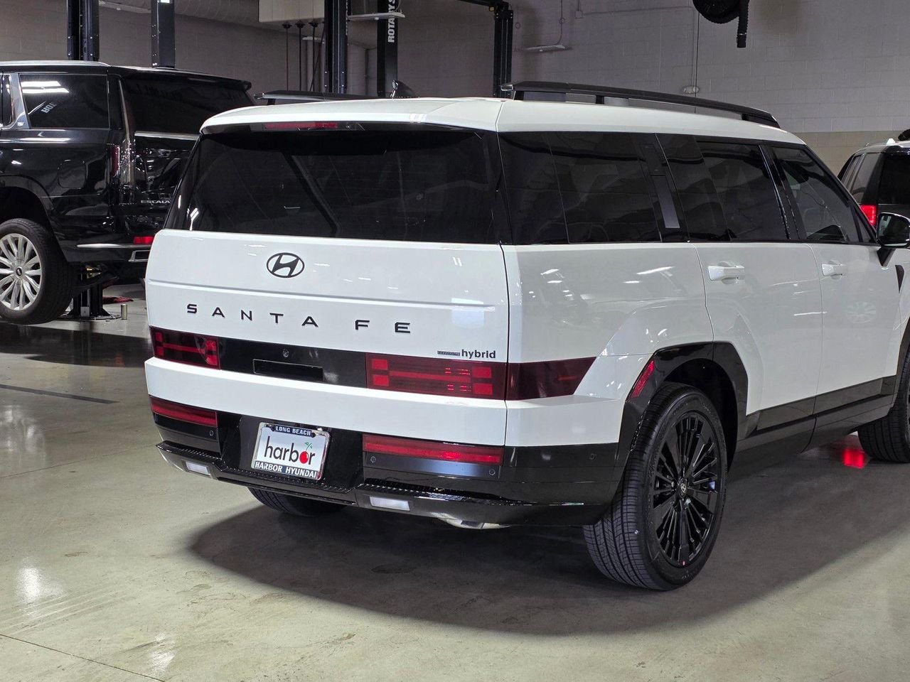 New 2026 Serenity White Hyundai Calligraphy image 10